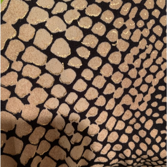 Cache snake print. Small. - Picture 3 of 3